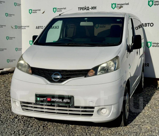 Nissan NV200. �������, ��������, 1.6 (109��.�.), ������, 182 000����. �� ����