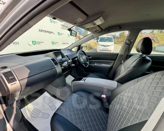Toyota Prius. �������, ��������, 1.5 (76��.�.), ������, 98 000����. �� ����