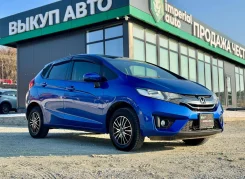 Honda Fit. �������, ��������, 1.3 (100��.�.), ������, 125 000����. �� ����