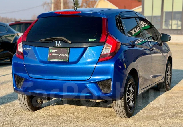 Honda Fit. �������, ��������, 1.3 (100��.�.), ������, 125 000����. �� ����