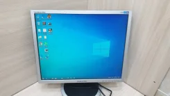 Samsung. 19", ���������� �� (LCD, LED, QLED) ����