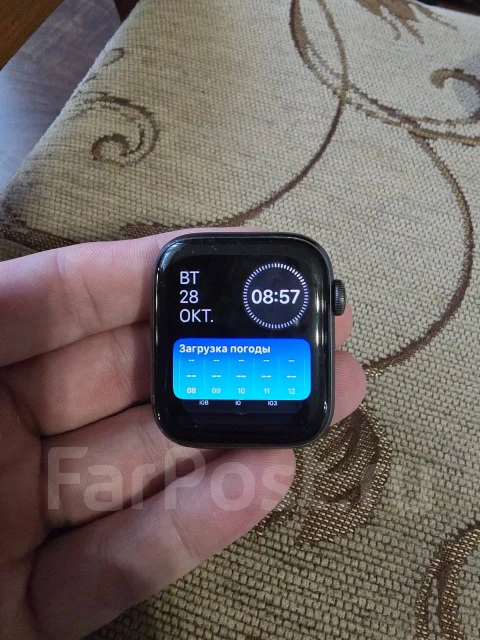 Apple Watch SE. GPS, NFC, IP67 ����