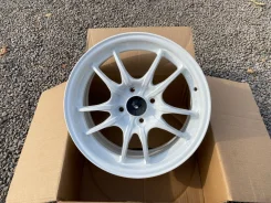 885 207. 6.5x15", 4x100, ET40 ����