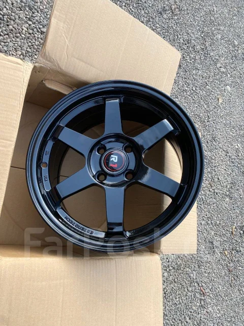 885 231. 7.0x15", 4x100, ET38 ����