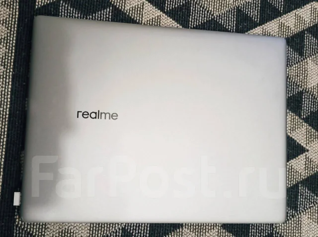 Realme Book. 14", 2,4����, ��� 8 ��, ���� 512���, WiFi: 1, Bluetooth: 1, ����������� �� 15��. ����
