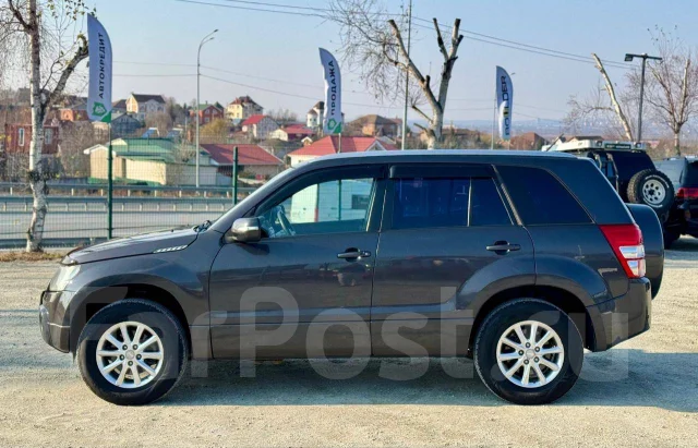 Suzuki Grand Vitara. �������, 4wd, 2.0 (140��.�.), ������, 185 000����. �� ����