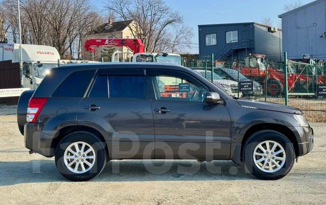 Suzuki Grand Vitara. �������, 4wd, 2.0 (140��.�.), ������, 185 000����. �� ����