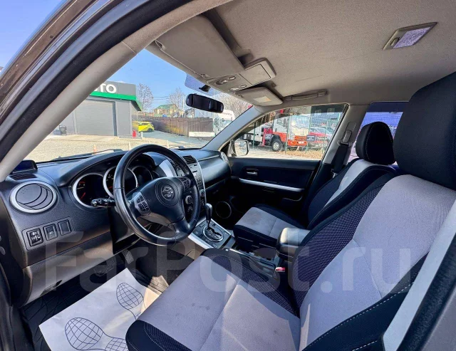Suzuki Grand Vitara. �������, 4wd, 2.0 (140��.�.), ������, 185 000����. �� ����
