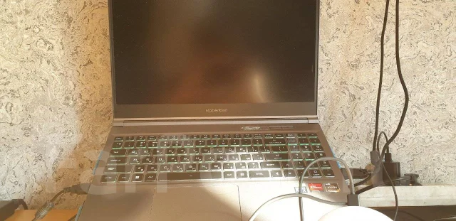 Maibenben. 15.6", 4,4����, ��� 16 ��, ���� 512��� ����
