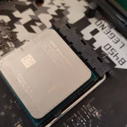 AMD Athlon 200GE ����