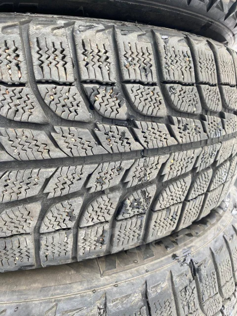 Michelin Latitude X-Ice. ������, ��� �����, �/�, ����� 50 % ����