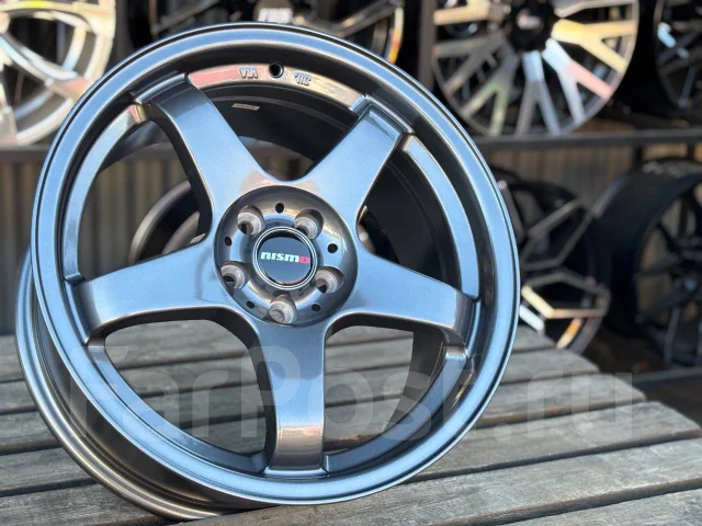 Nismo. 8.0x17", 5x100, ET35, �� 73,1���. ����