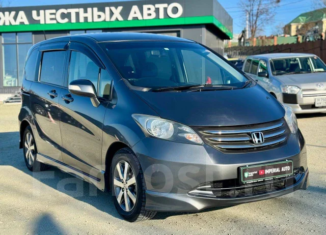 Honda Freed. �������, ��������, 1.5 (118��.�.), ������, 73 000����. �� ����