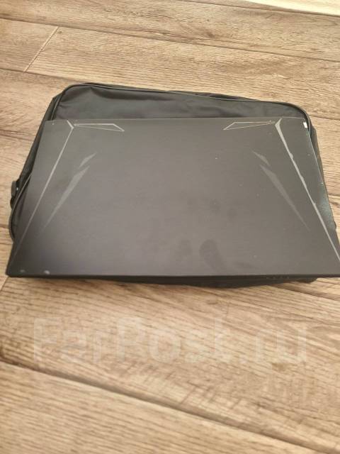 Hasee. 16.6", 4,5����, ��� 16 ��, ���� 512���, WiFi: 1, Bluetooth: 1, ����������� �� 2��. ����