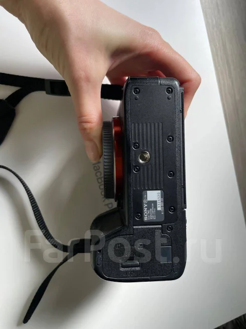Sony Alpha ILCE-7 Body ����