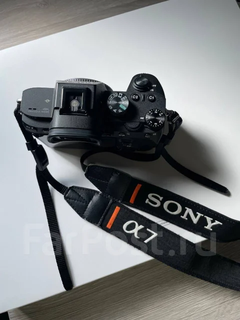 Sony Alpha ILCE-7 Body ����