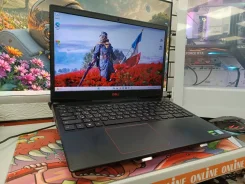 Dell. 15.6", ��� 16 ��, WiFi: 1, Bluetooth: 1 ����