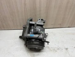 ���������� ������������ Subaru Forester SF5 73111-AE021 ����