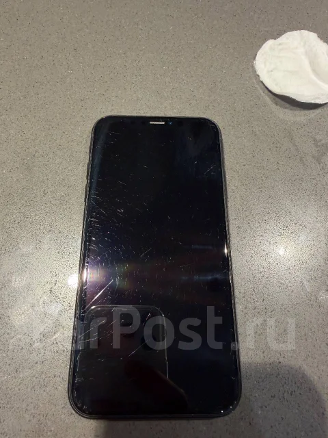 Apple iPhone Xr. �/�, 256 ��, ������, 3G, 4G LTE, 5G, NFC ����