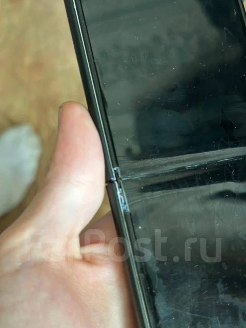 Samsung Galaxy Z Flip3 5G. �/�, 256 ��, �������, 5G, NFC ����