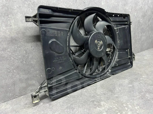 �������� ����������� Mazda 3 BK Z60115025C Z60115025C ����