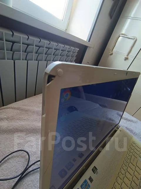 Sony VAIO. 17", 220����, ��� 6 ��, ���� 240���, WiFi: 1, Bluetooth: 1, ����������� �� 4��. ����