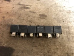 ���� 93BG14N089CA Ford Mondeo 1 ���� ������ 93BG14N089CA ����