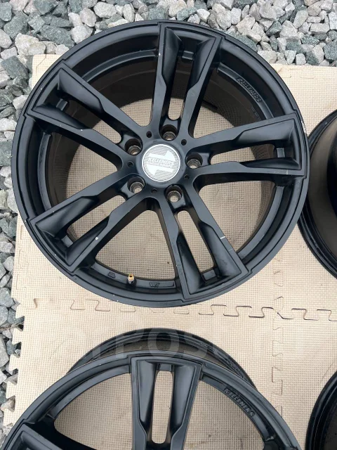 Kelleners Sport. 8.0x18", 5x120, ET29, �� 73,1���. ����