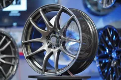 Work Emotion CR-KAI. 8.0x17", 5x100, ET35, �� 73,1���. ����