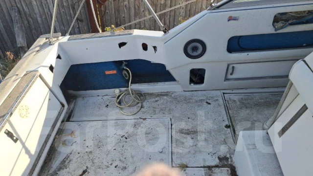 Searay Sundancer. 1992 ���, ����� 9��., ��������� ������������ ����