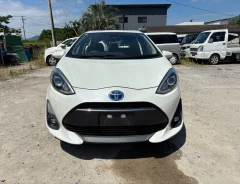 Toyota Aqua. NHP10, 1NZFXE ����