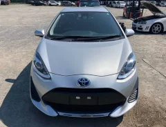 Toyota Aqua. NHP10, 1NZFXE ����