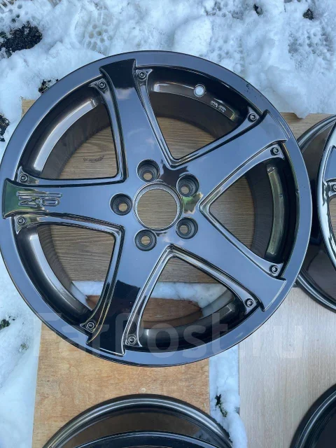 OZ Racing Canyon. 7.5x17", 5x112, ET43, �� 79���. ����