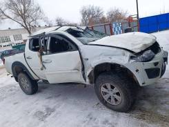 Mitsubishi L200. KB4T, 4D56 4D56U 4M41 6B31 HP ����