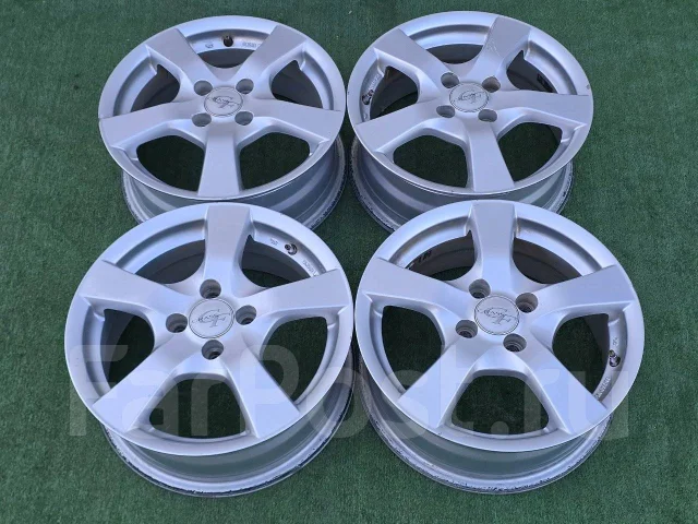 Grass CF. 6.0x15", 4x100, ET43 ����