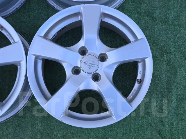 Grass CF. 6.0x15", 4x100, ET43 ����