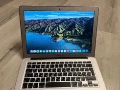 Apple MacBook Air 13 2012 Mid MD232. 13.3", 1,8����, ��� 4 ��, ���� 250���, WiFi, Bluetooth, ����������� �� 6��. ����