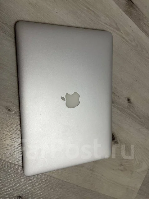 Apple MacBook Air 13 2012 Mid MD232. 13.3", 1,8����, ��� 4 ��, ���� 250���, WiFi: 1, Bluetooth: 1, ����������� �� 6��. ����