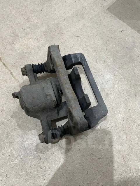 ������� ������ ����� Hyundai Sonata 582103K150 ����