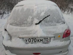 Peugeot 206. VF32AKFWR44812404 ����