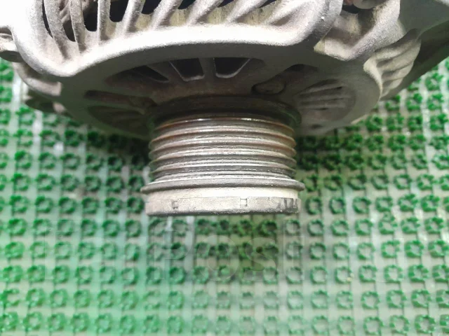 ��������� Mitsubishi 4B10,4B11 1800A053 ����