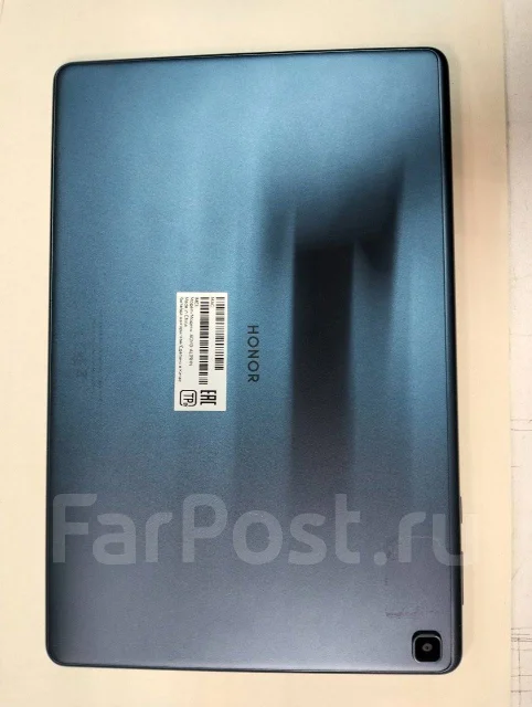 Honor Pad X8. 9.6 ������, ������ 64 �� ����