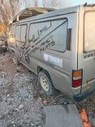 Nissan Caravan. E24, QD32 ����