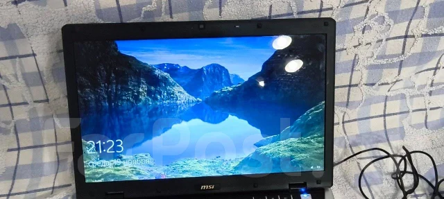 MSI. 15.6", 2,3����, ��� 4 ��, ���� 320���, WiFi: 1, ����������� �� 1��. ����
