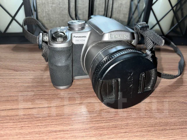 Panasonic Lumix DMC-FZ8. 7 - 7.9 ��, ���: 12� ����