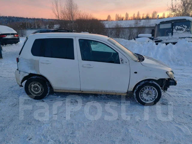 Mazda Demio ����