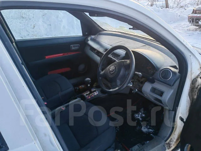 Mazda Demio ����