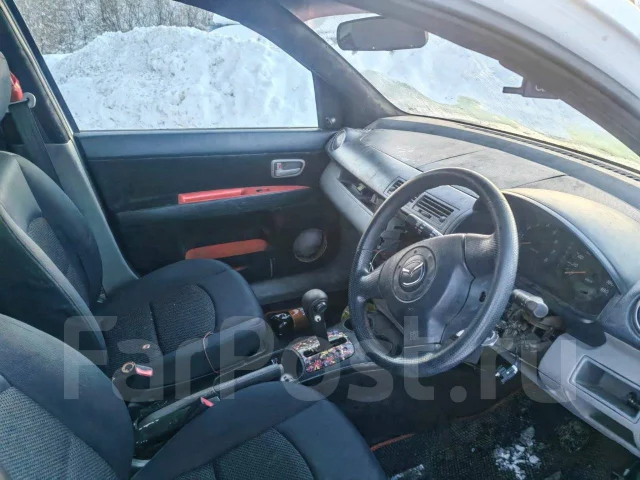 Mazda Demio ����