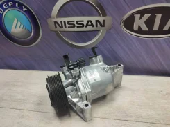���������� ������������ Nissan Juke I (2010�2014) 926003VB0C 926003VB0C ����