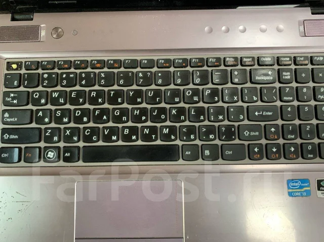 Lenovo IdeaPad Y570. 15.6", 2,2����, ��� 4 ��, ���� 300���, WiFi: 1, Bluetooth: 1 ����